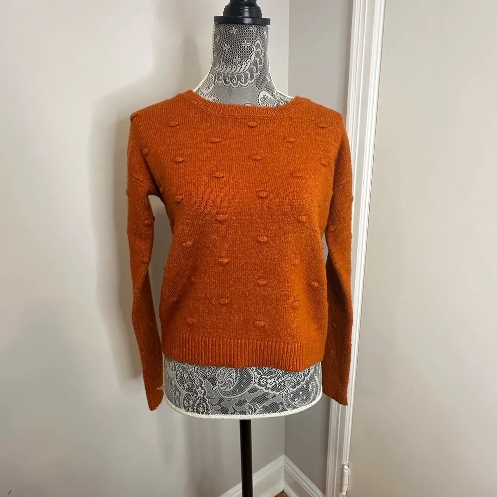 Love by Design XS Orange Embossed 3D Polka Dot Sweater. Soft, Comfortable. Warm.